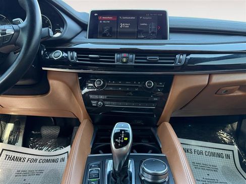 Used 2019 BMW X6 xDrive35i w/ M Sport Package image 13