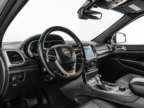 Used 2020 Jeep Grand Cherokee Limited image 13