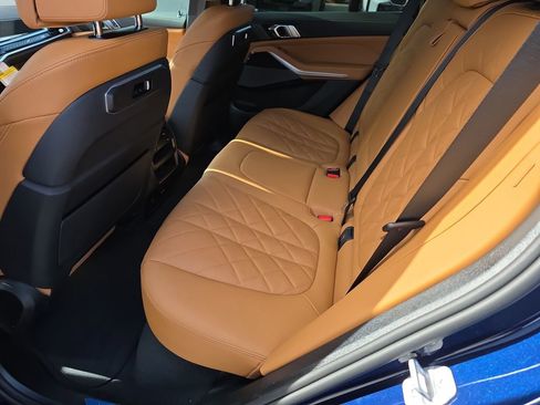 New 2026 BMW X5 M60i w/ M Sport Professional Package image 10