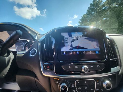 Certified 2023 Chevrolet Traverse High Country image 19