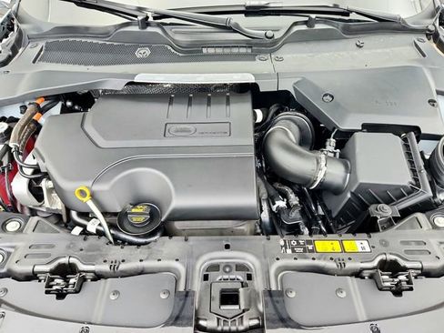 Used 2025 Land Rover Range Rover Evoque S image 33