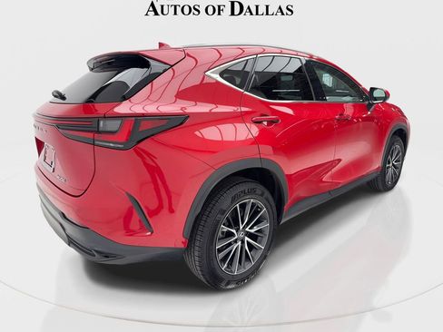 Used 2024 Lexus NX 250 FWD image 9