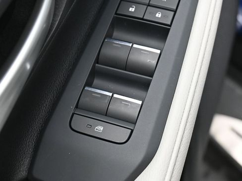 Certified 2026 Toyota Grand Highlander Limited image 13