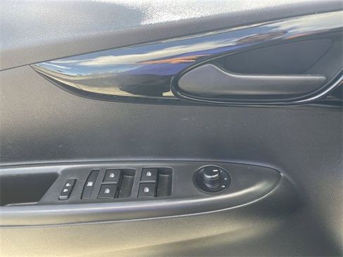 Used 2021 Chevrolet Spark LT image 20