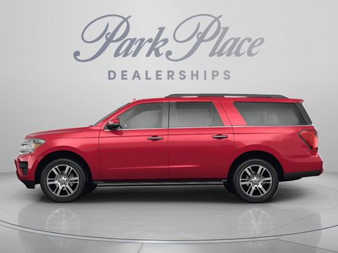Used 2022 Ford Expedition Max XLT AWD/4WD image 2