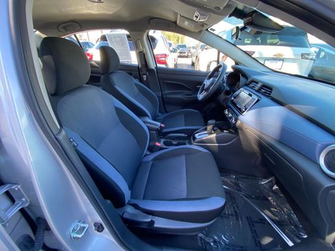 Used 2025 Nissan Versa SV image 24
