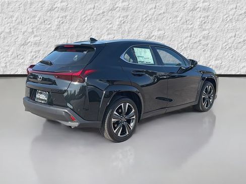 New 2026 Lexus UX 300h FWD image 3