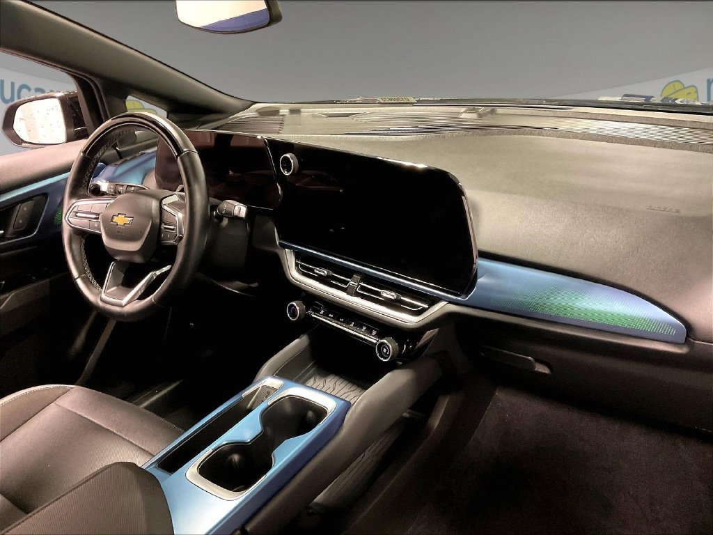 Used 2024 Chevrolet Equinox EV LT w/ Active Safety Package 3 FWD image 14