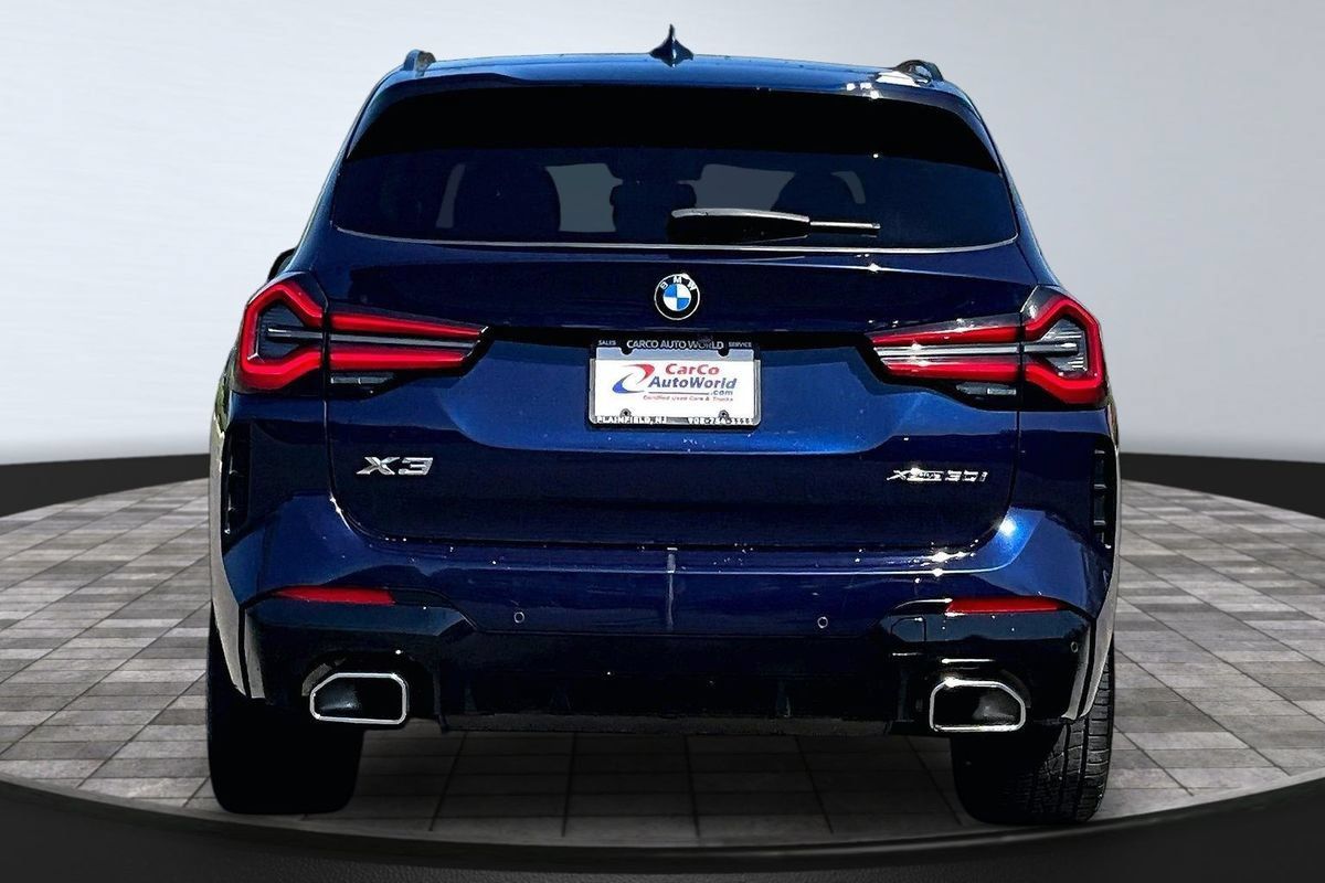 Used 2022 BMW X3 xDrive30i AWD/4WD image 6