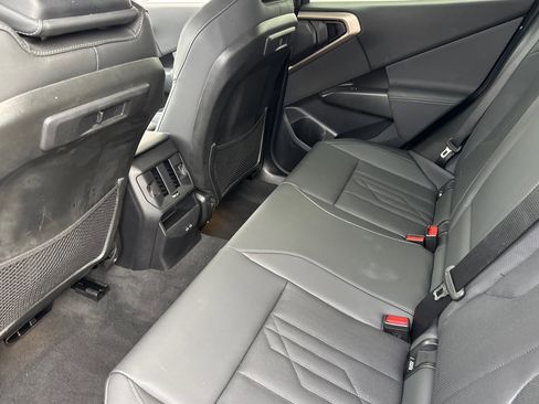 Used 2025 BMW X3 xDrive30i w/ Premium Package image 27