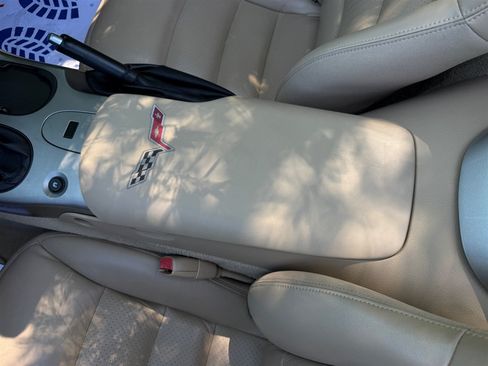Used 2005 Chevrolet Corvette Convertible w/ Preferred Equipment Group RWD image 56