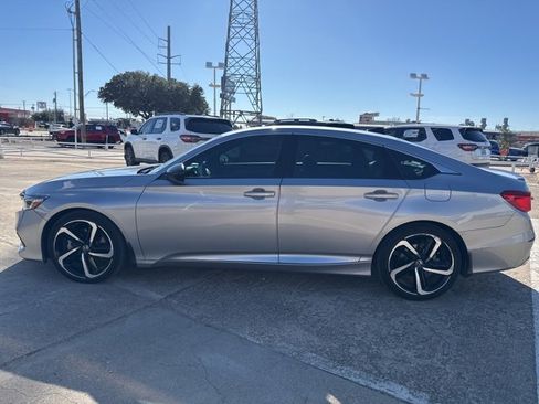Used 2022 Honda Accord Sport image 4