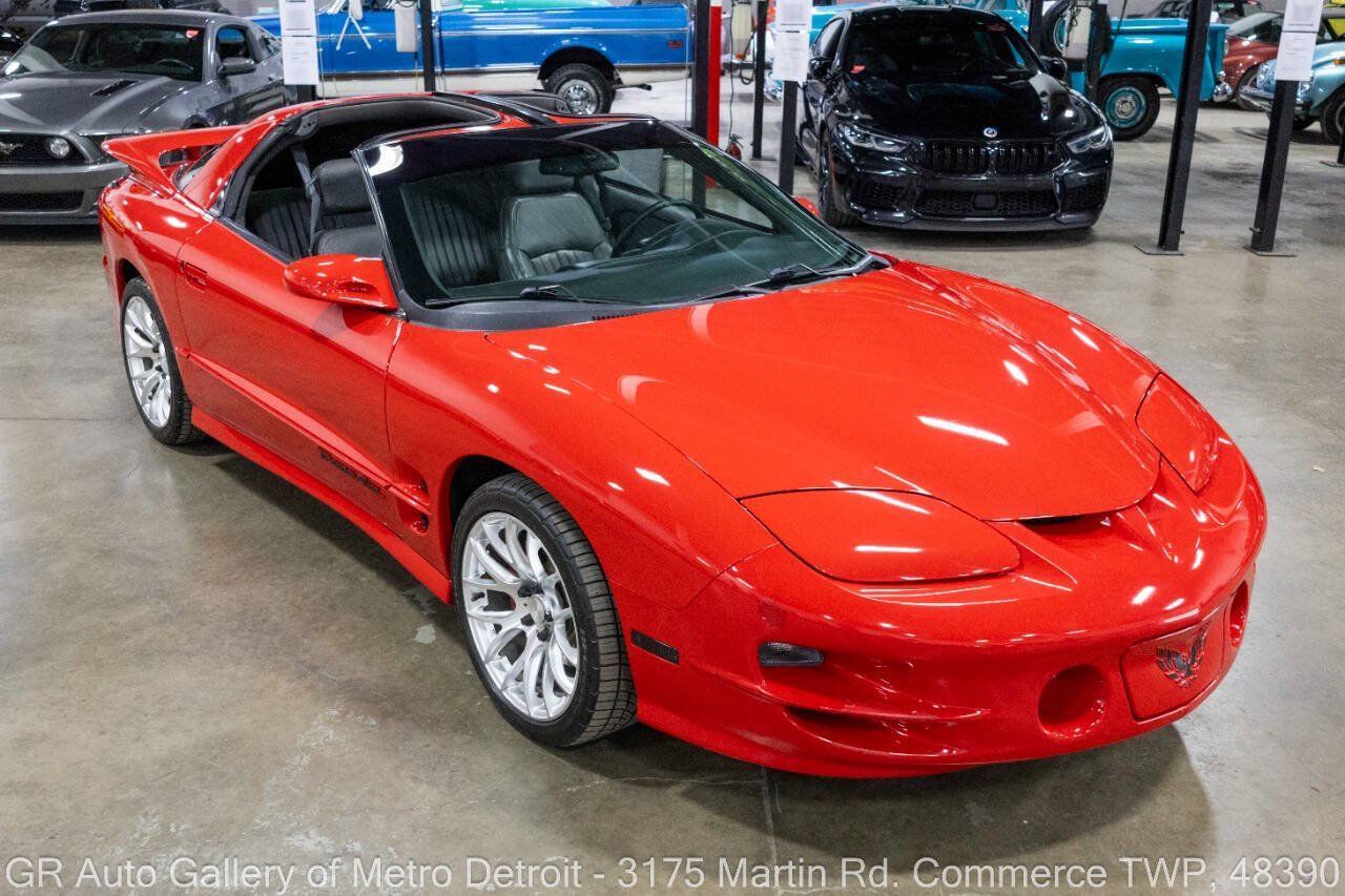 Used 1998 Pontiac Firebird Formula w/ Security Pkg RWD image 10