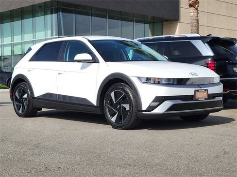 New 2026 Hyundai Ioniq 5 SE image 25