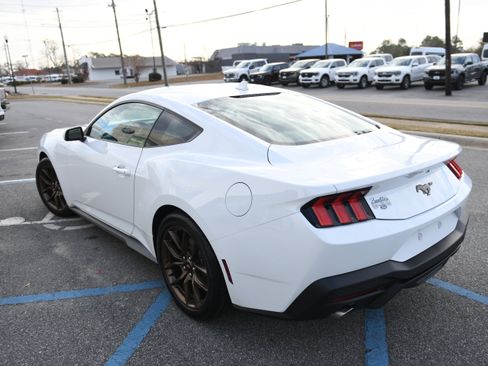 New 2026 Ford Mustang Coupe w/ Bronze Appearance Package image 11