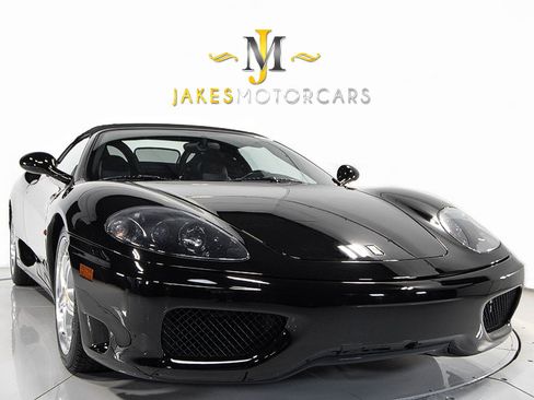 Used 2005 Ferrari 360 Spider image 16