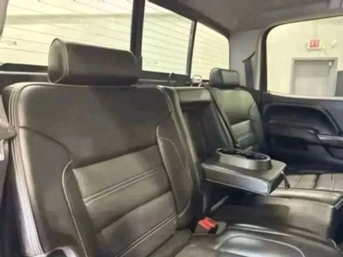 Used 2015 GMC Sierra 2500 Denali w/ Duramax Plus Package image 25