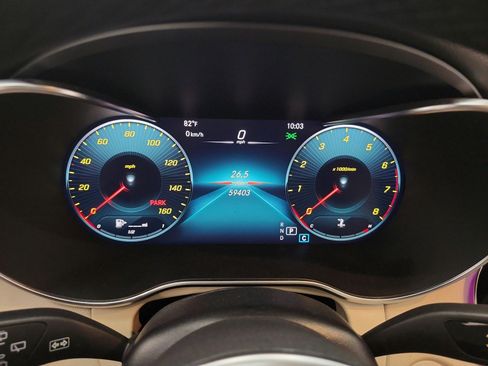 Used 2022 Mercedes-Benz GLC 300 image 11