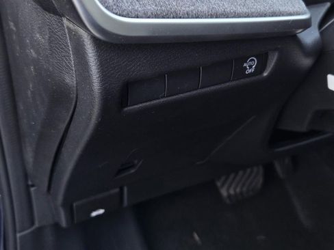 New 2026 Nissan Kicks SV image 17