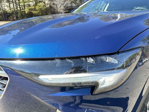 Used 2023 Buick Envision Essence image 27