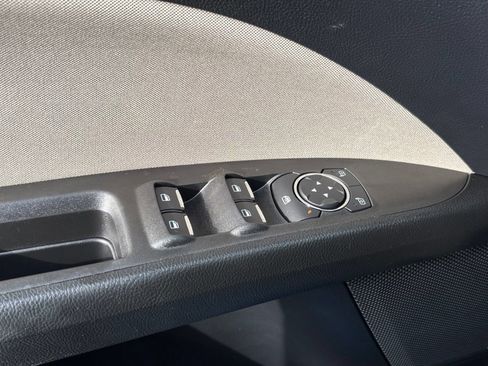 Used 2020 Ford Fusion S FWD image 12