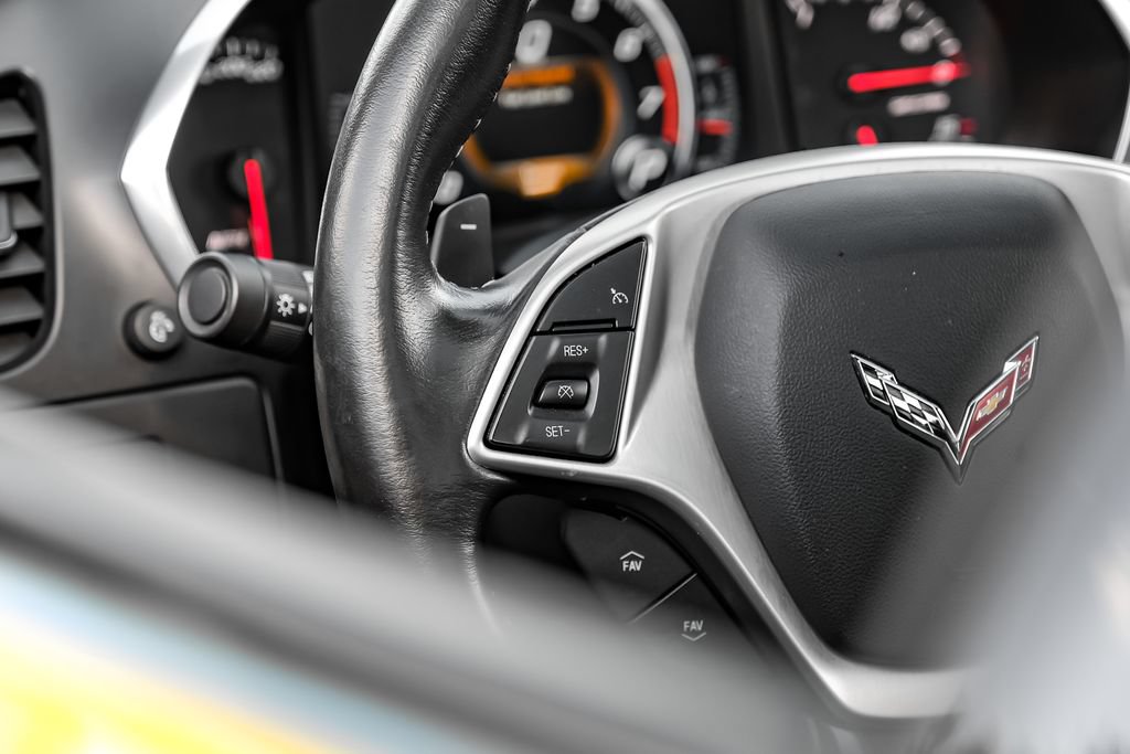 Used 2015 Chevrolet Corvette Z06 w/ 2LZ Preferred Equipment Group RWD image 14