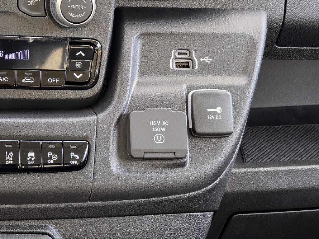 New 2026 RAM ProMaster 2500 w/ Advanced Safety Group FWD image 31