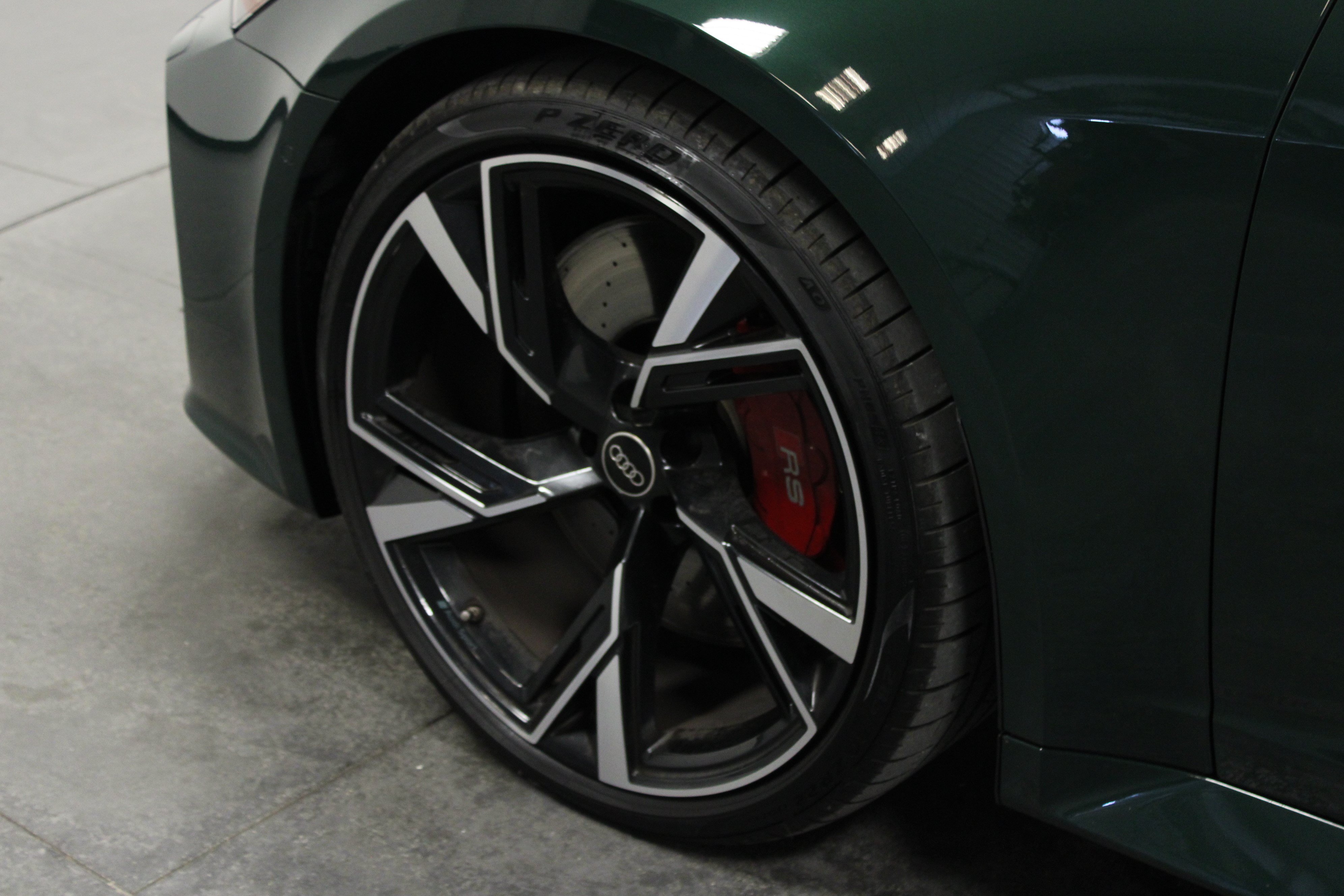 Used 2023 Audi RS 6 AWD/4WD image 10