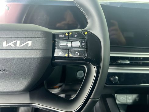 New 2026 Kia Sorento LX FWD image 19