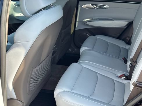 New 2026 Genesis GV70 2.5T Advanced AWD/4WD image 21