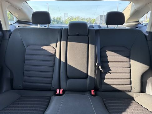Used 2018 Ford Fusion SE w/ Fusion SE Technology Package FWD image 28
