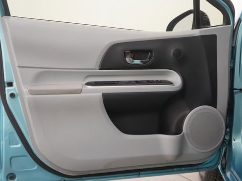 Used 2014 Toyota Prius C Two image 20