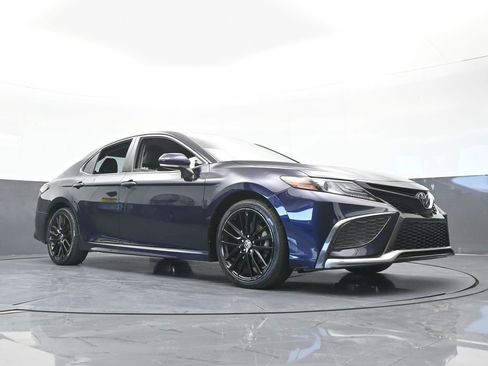 Used 2021 Toyota Camry XSE FWD image 63