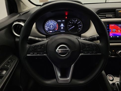Used 2020 Nissan Versa SV image 22