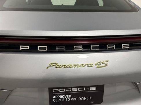 Used 2021 Porsche Panamera 4S image 19