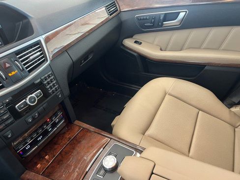 Used 2013 Mercedes-Benz E 350 Premium 1 Pkg Sport Pkg Blueto image 24