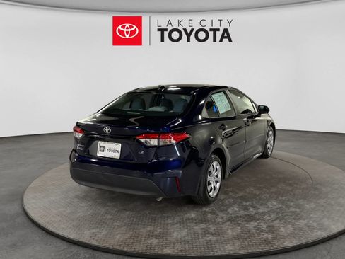 Used 2023 Toyota Corolla LE FWD image 9
