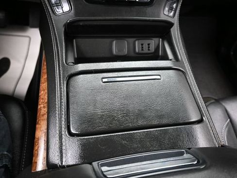 Used 2017 Chevrolet Tahoe Premier AWD/4WD image 11