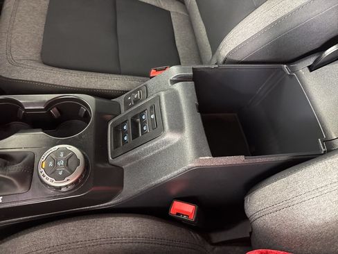 Used 2025 Ford Bronco Big Bend AWD/4WD image 48