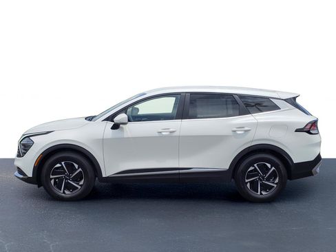 New 2025 Kia Sportage LX image 13