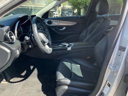 Used 2015 Mercedes-Benz C 300 4MATIC Sedan image 3