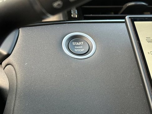 New 2026 Land Rover Range Rover Evoque S image 28