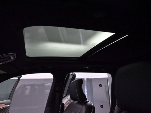 Used 2023 Jeep Grand Cherokee Summit w/ Adv Protech Group IV image 31