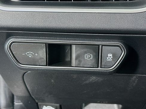 Used 2025 Kia K4 FWD image 17