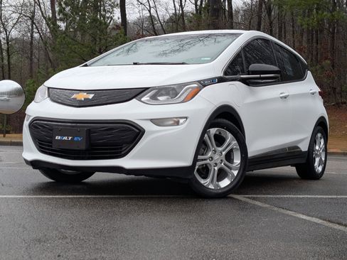 Used 2020 Chevrolet Bolt LT image 4