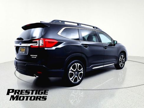Used 2023 Subaru Ascent Limited image 8