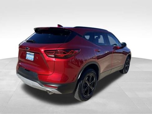 Certified 2024 Chevrolet Blazer LT w/ Convenience Package image 9
