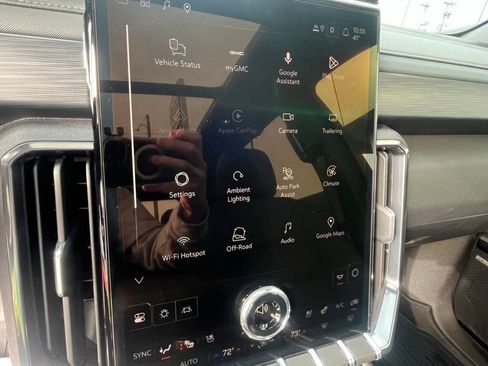 Used 2026 GMC Acadia AT4 w/ Super Cruise Package image 54