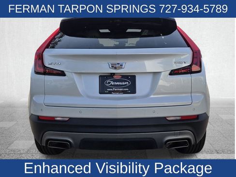 Used 2022 Cadillac XT4 Premium Luxury w/ Enhanced Visibility Package FWD image 9