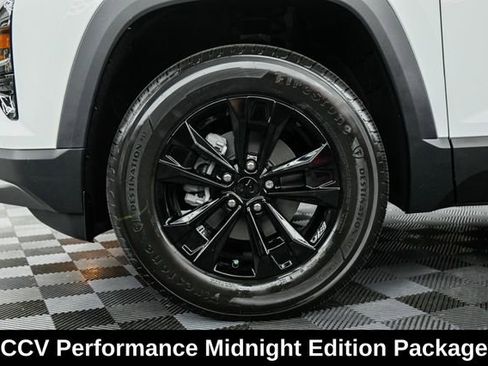 New 2026 Chevrolet Equinox LT w/ Safety and Technology Package FWD image 13
